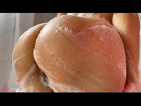 ❤️ Brineta masturbira macu vibratorom do intenzivnog orgazma pod tušem ❤ Seks video kod nas hr.goodseller.top ️❤
